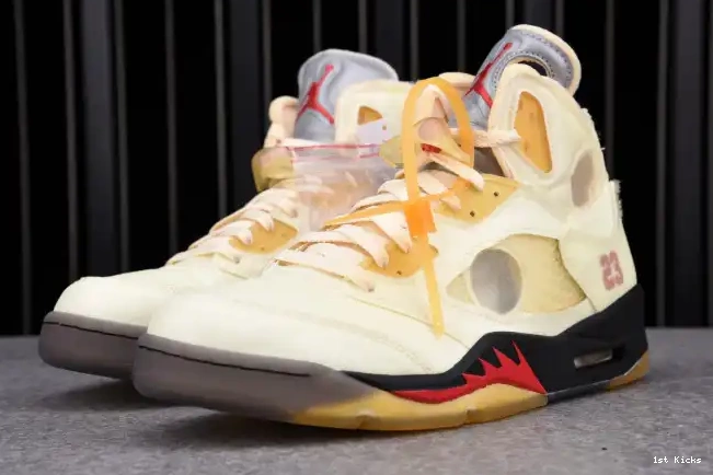 1st Kicks Jordan 5 DH8565-100 OFF-WHITE Retro Sail 0606